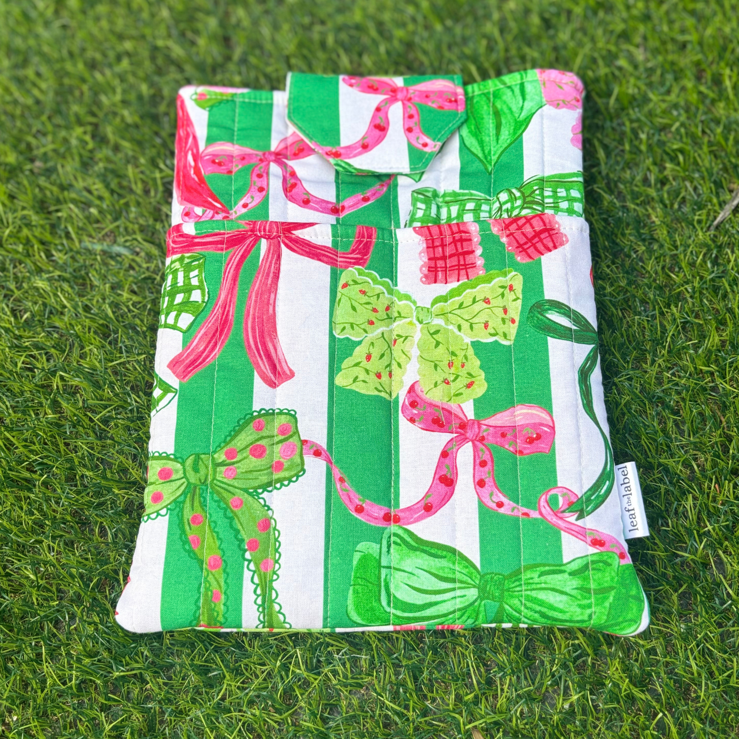 Christmas Bows i-Pad/Book Sleeve