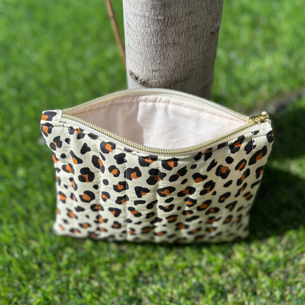 Zipper Pouch Medium