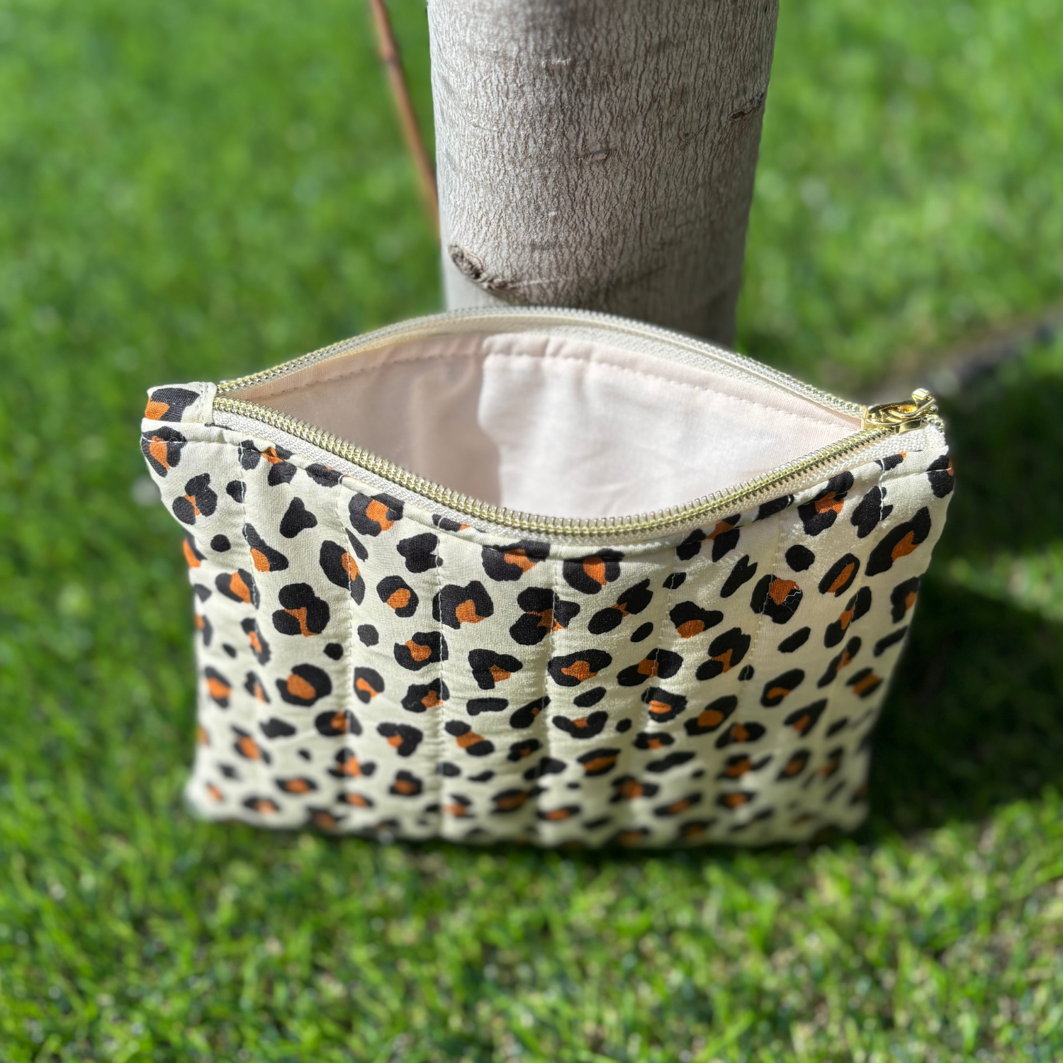 Zipper Pouch Medium