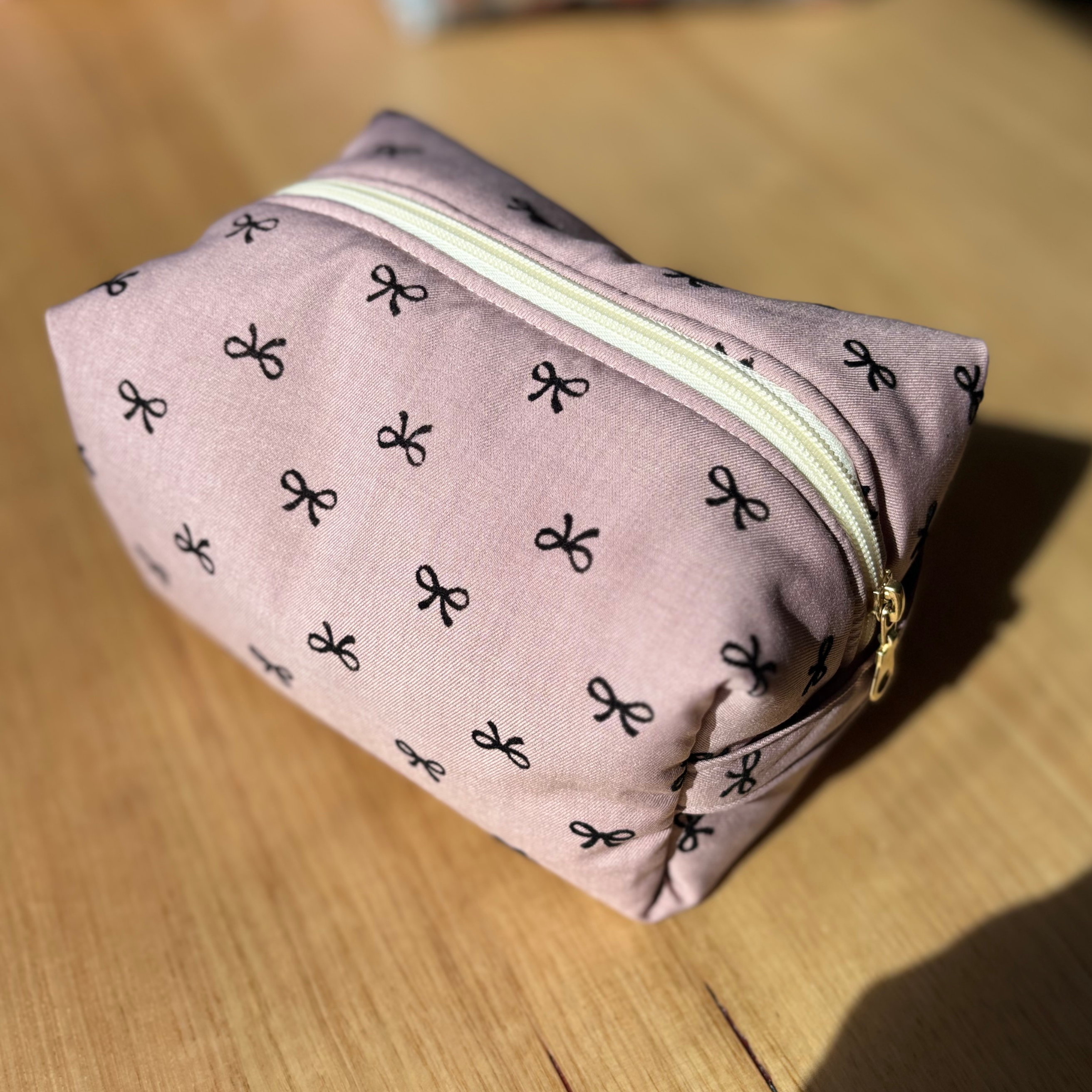 Carry-All Bag Mini Bow